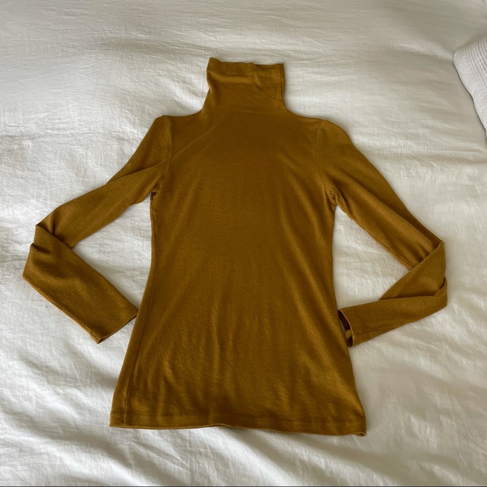 Club Monaco Julie Turtleneck